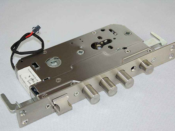 东莞24小时上门开锁公司